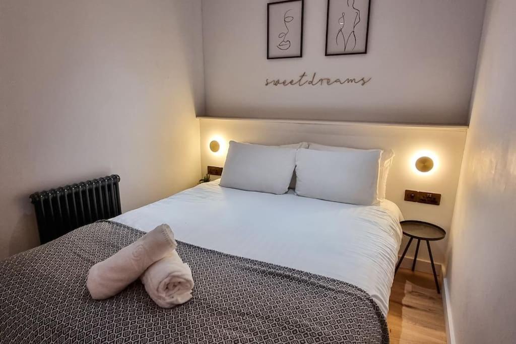 Stunning Luxury Townhouse In Centre Of Manchester Esterno foto