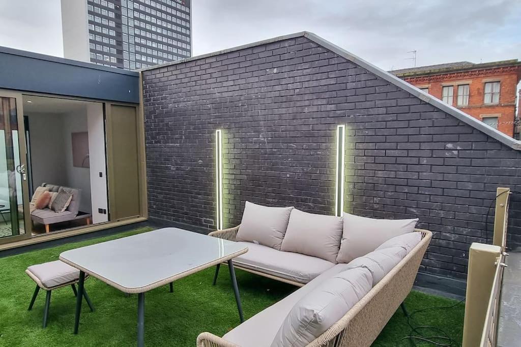 Stunning Luxury Townhouse In Centre Of Manchester Esterno foto