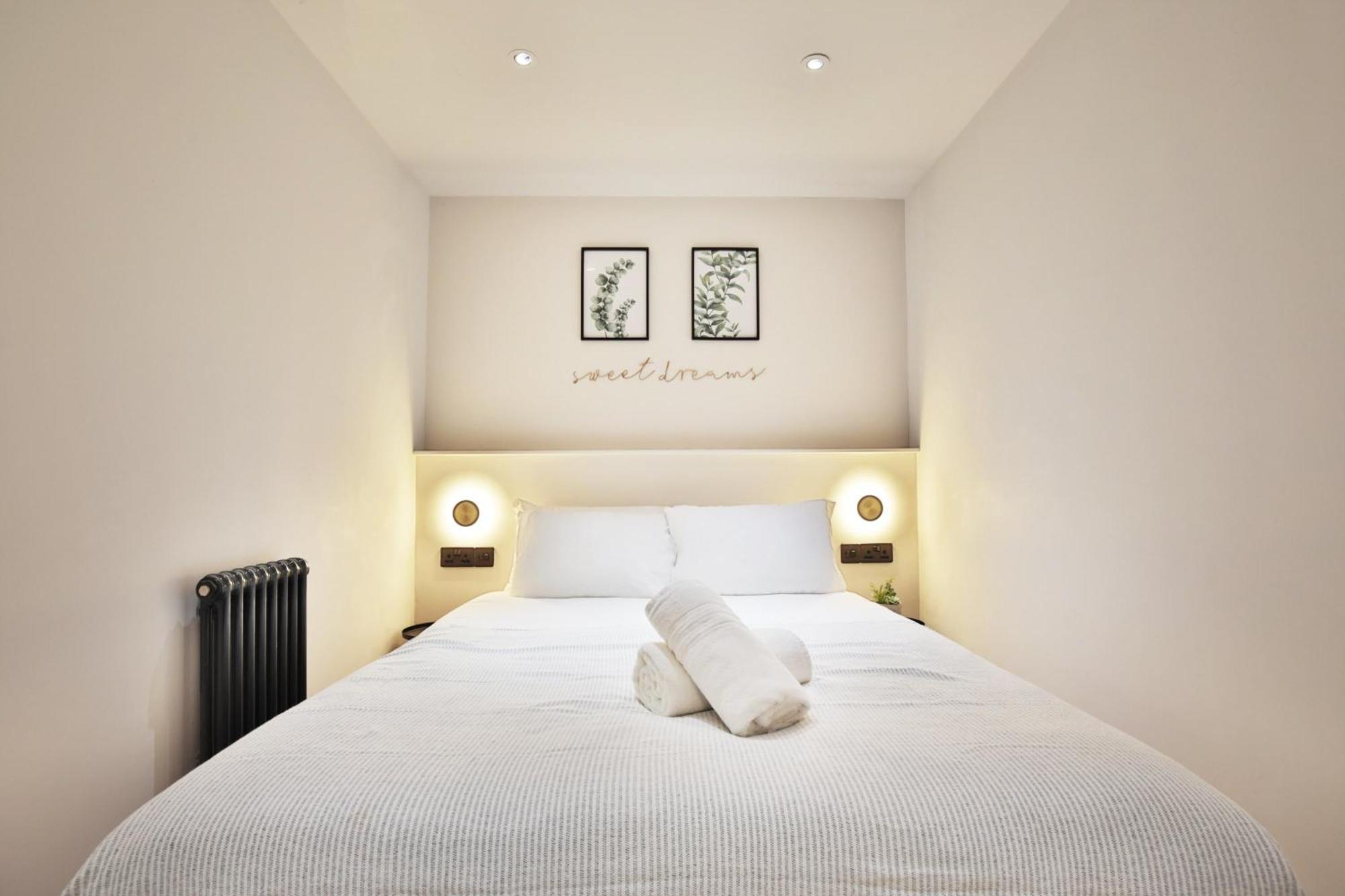 Stunning Luxury Townhouse In Centre Of Manchester Esterno foto