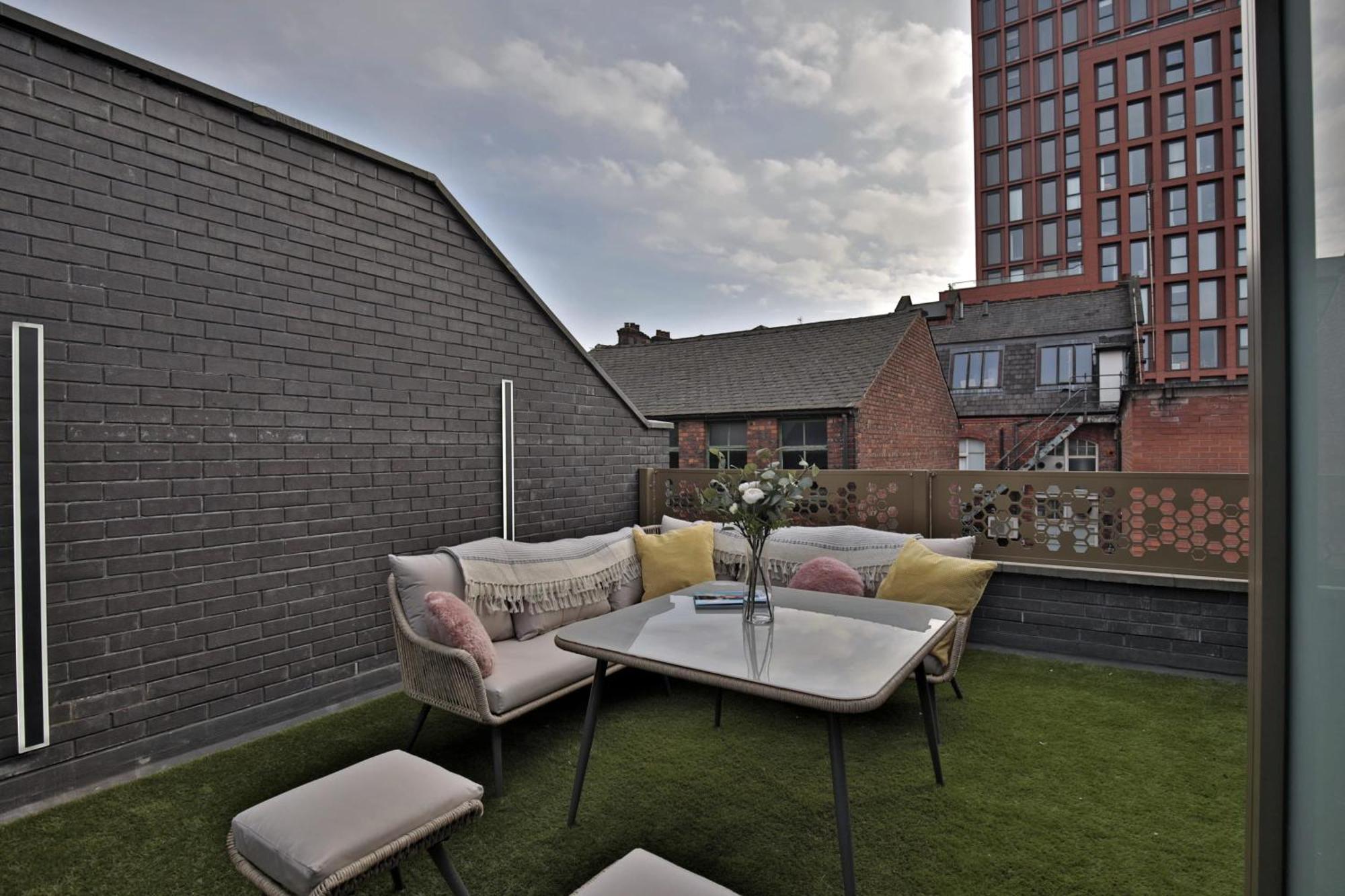 Stunning Luxury Townhouse In Centre Of Manchester Esterno foto